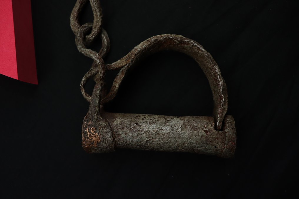 Μεσαιωνικός (Γοτθικός) Μακρύ Σίδερο Στρατιωτικά χειροπέδες - 71 cm  (χωρίς τιμή ασφαλείας) #1.0