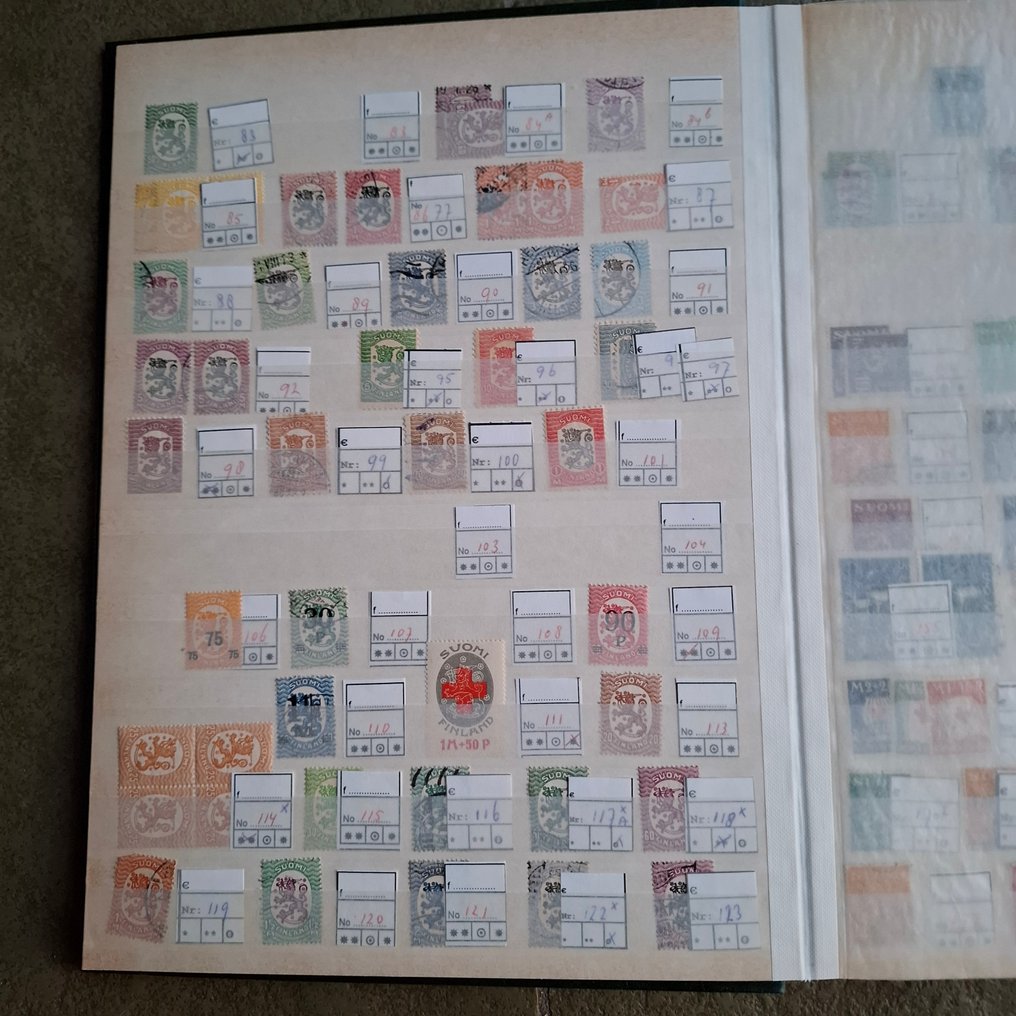 Finland 1870/2010 - Collection of postage stamps, mostly canceled or unused, in a thick stockbook. #3.2