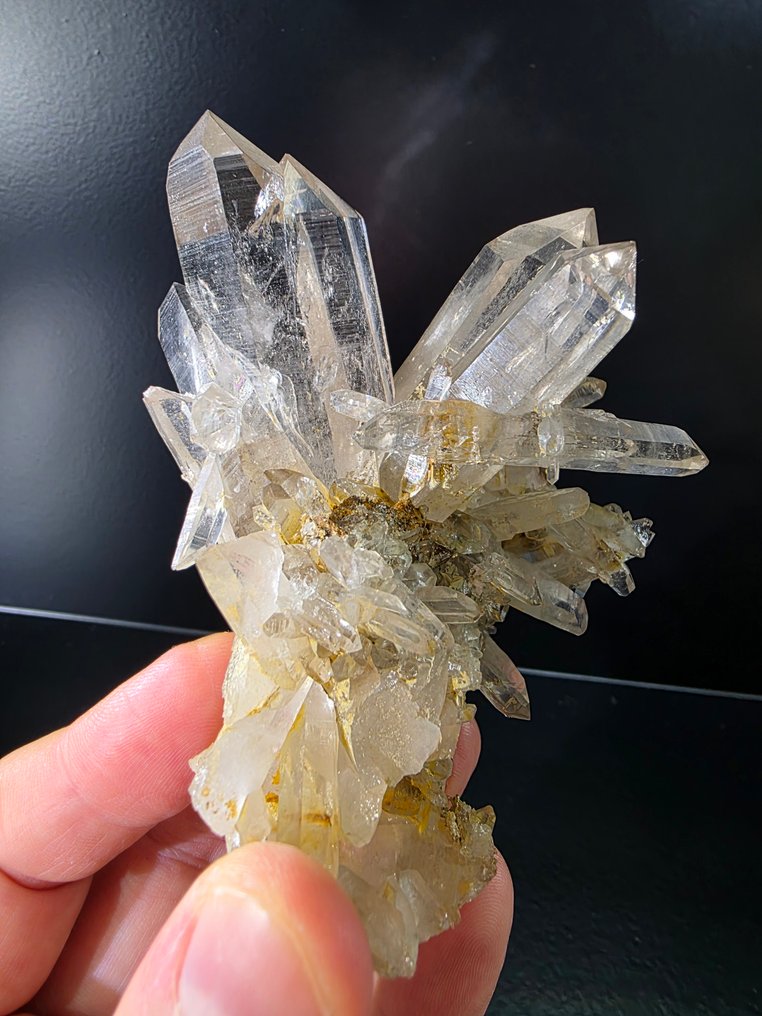 Quarzo Cristalli - Altezza: 9 cm - Larghezza: 6 cm- 204 g #4.3