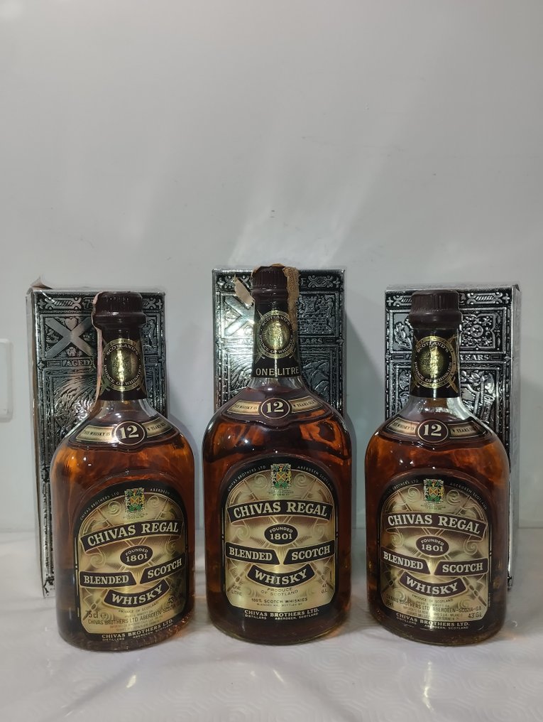 Chivas Regal 12 years old  - b. 1970s, 1980s - 75cl, 1L - 3 bottles #1.0