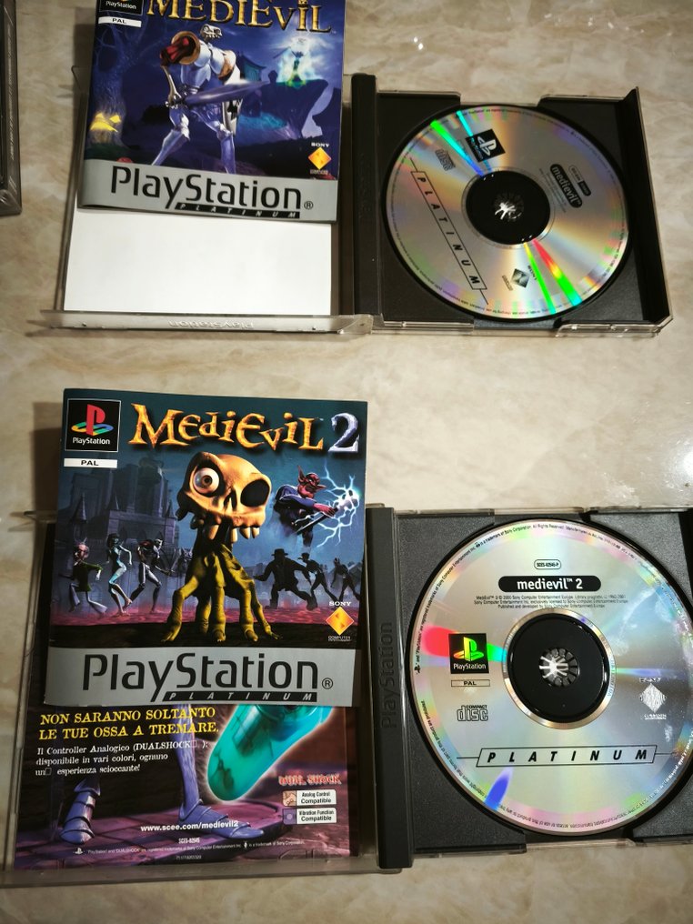Sony - Playstation 1 (PS1) - MediEvil; MediEvil 2 - Video game - In original box #4.3