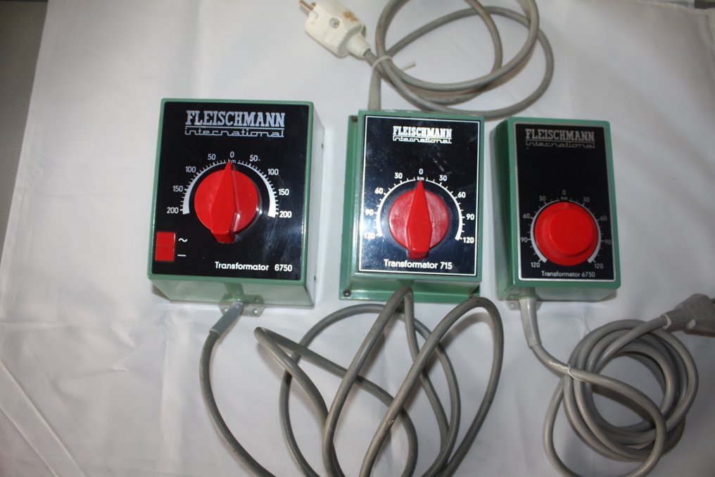 Fleischmann Diverse schalen - 6750, 715 en 6730 - Model train tracks (3) - Tested and working #3.2