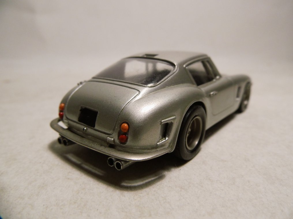 Nostalgia Due - Modellino di auto - Ferrari 250 SWB Berlinette - Modello André M. Ruf #2.1