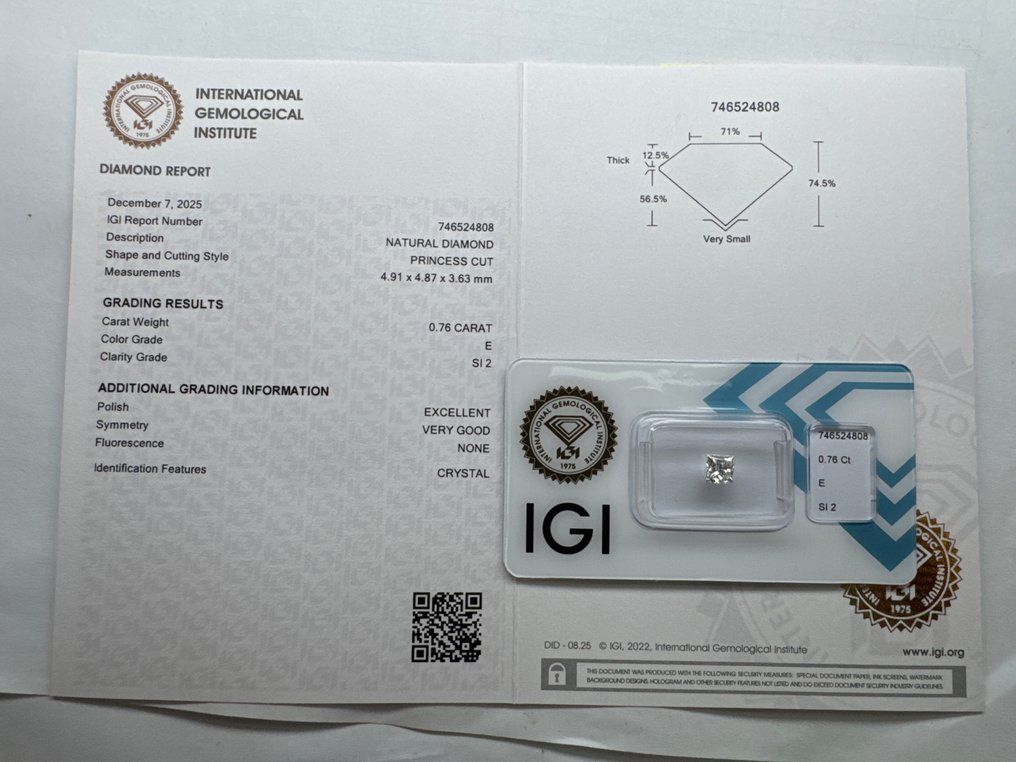 1 pcs 钻石 (天然) - 0.76 ct - 方形 - E - SI2 微内含二级 - 国际宝石研究院(IGI) #2.1
