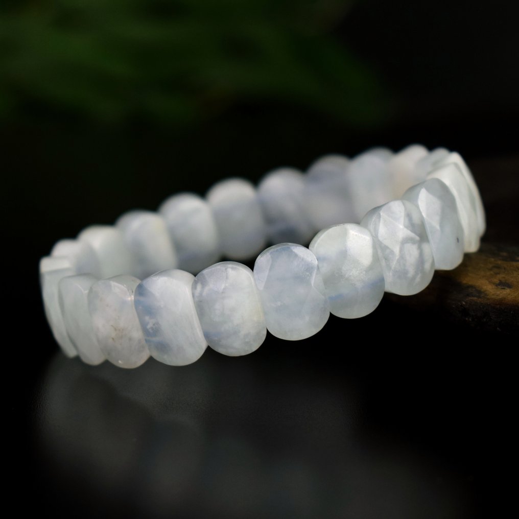 Genuine Brazilian Aquamarine – Elegance and Purity – High quality - Width: 14 mm- 31.9 g #1.0