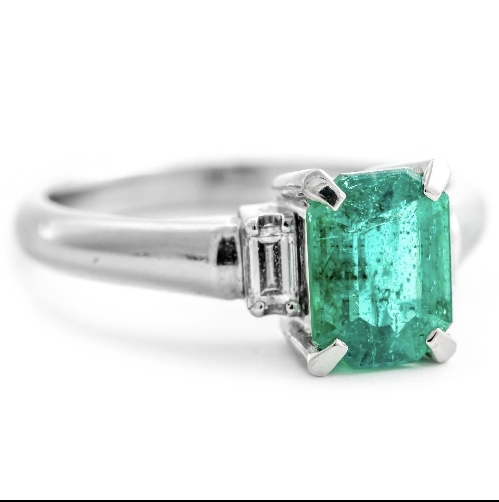 Ring Platinum Emerald - Diamond - Certificate included GWla #4.3