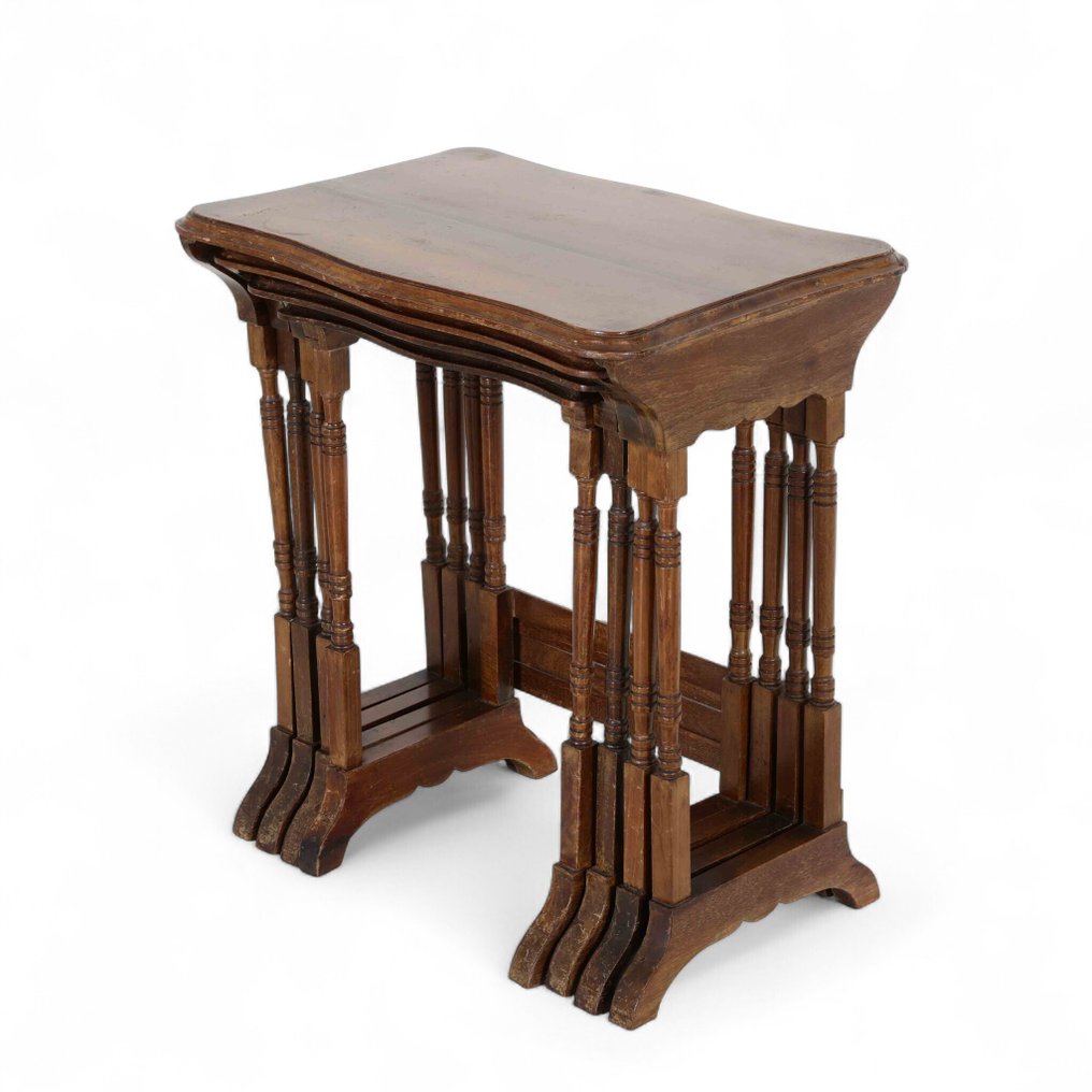 Nesting tables - Mahogany #1.0