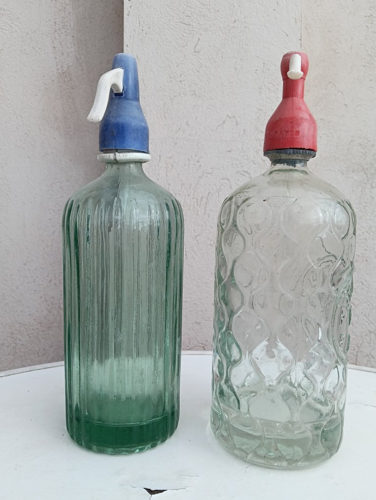 Bottiglia (2) - Cristallo, Plastica #3.2