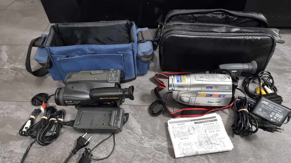 JVC, Philips GR-SXM49E / M620/01 Cameră digitală #1.0