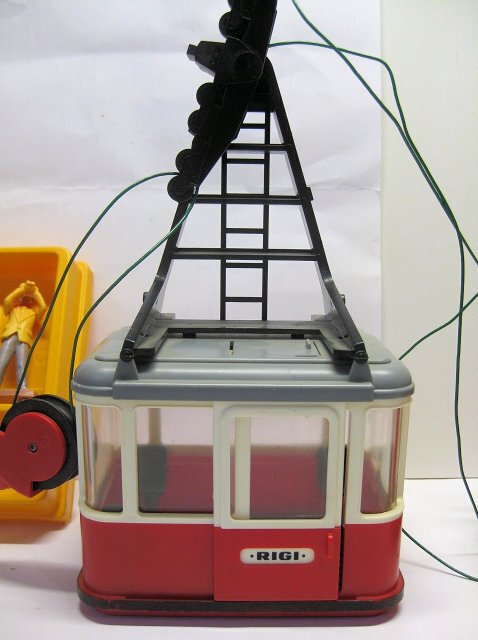 LGB, RIGI G - 900 - Modelltog-landskap (1) - Manuell gondel + attributter #2.1