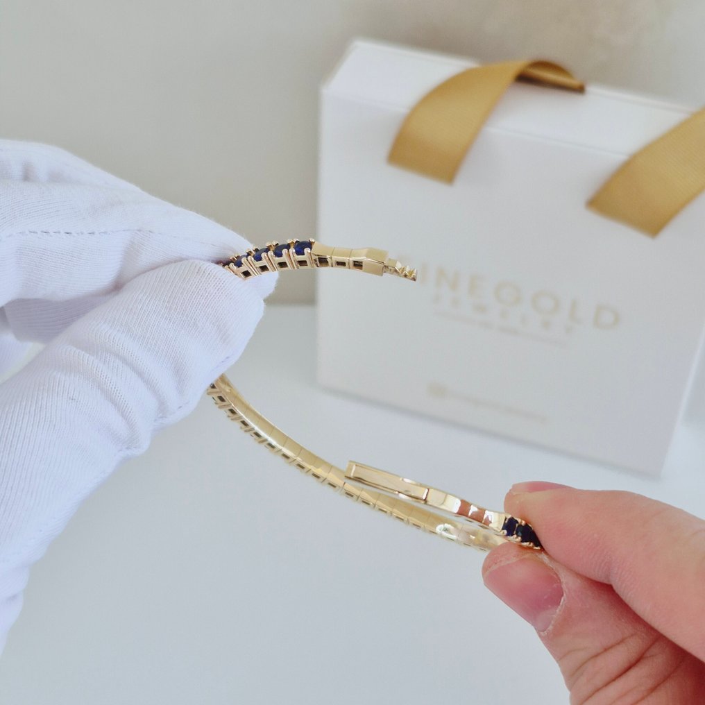 Bangle - 14 kt. Yellow gold - Flexible Titanium Saphire #4.3
