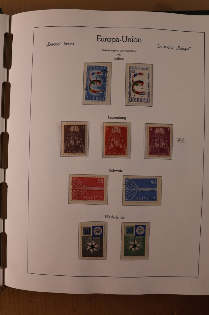 世界 1899/2012 - 一组包括2个预印本相册+2 #3.2