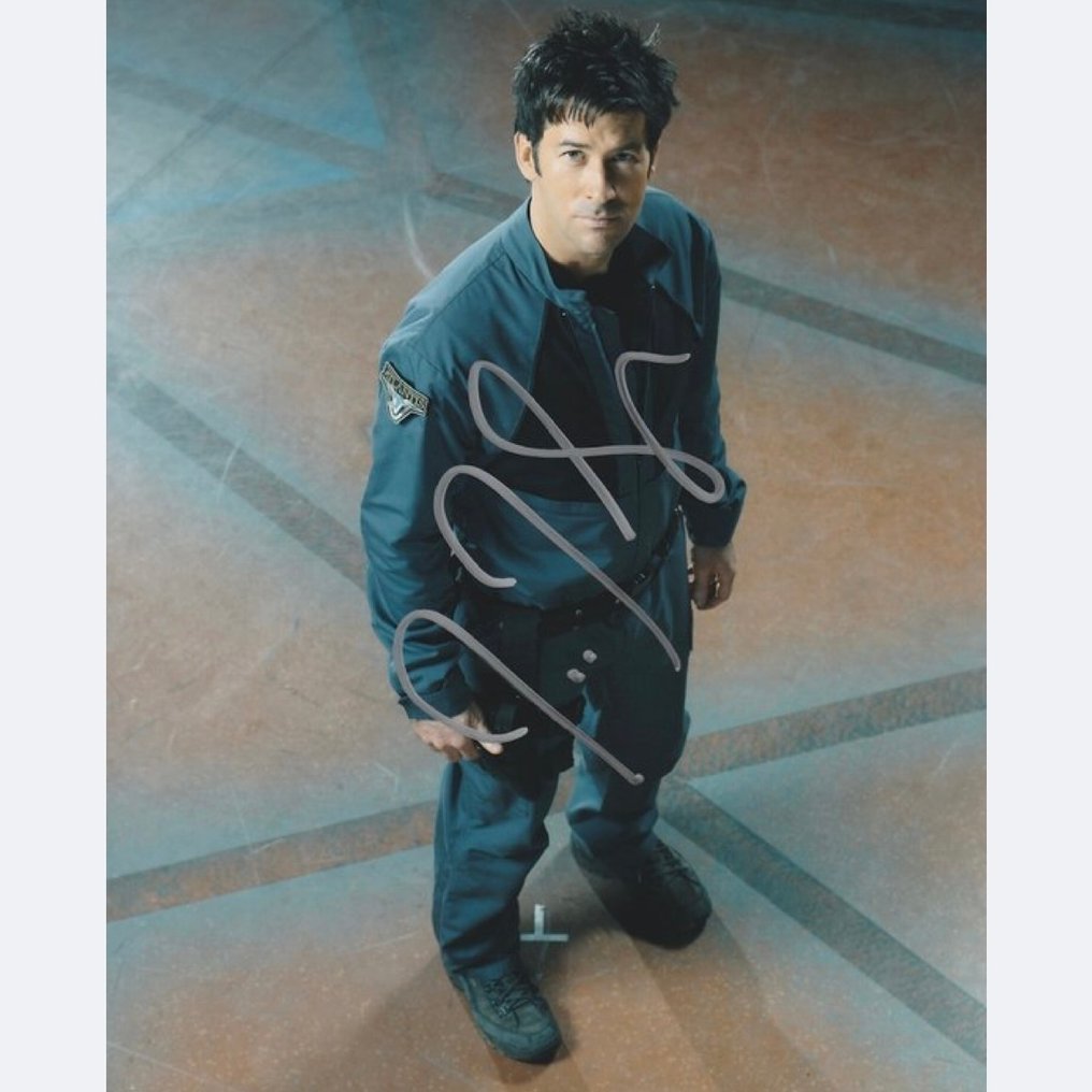 Stargate - Signed by Joe Flanigan (Colonel John Sheppard) #1.0