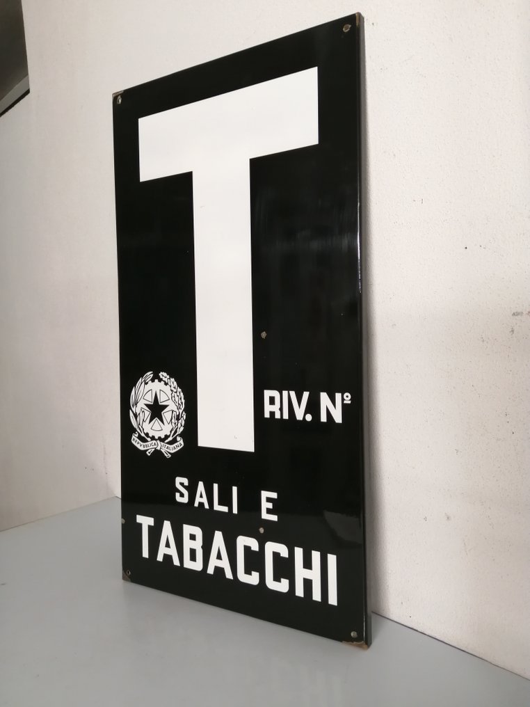 Πινακίδα - Sali e Tabacchi Riv. N. - Δεκαετία του '60 - Ιταλική Δημοκρατία - Σμάλτο #3.2