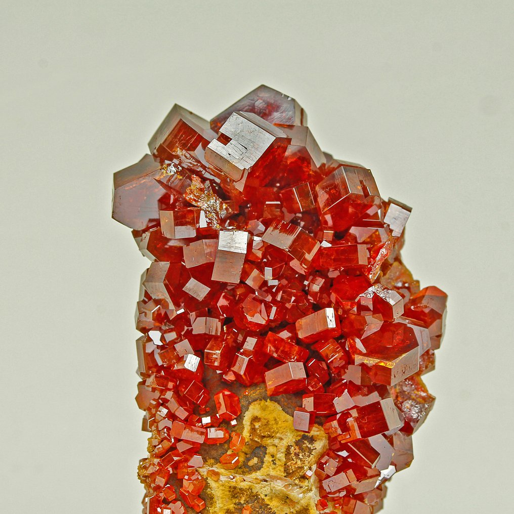 独特的颜色！闪锑矿 矩陣晶體 - 高度: 7 cm - 闊度: 3.1 cm- 96 g #2.1