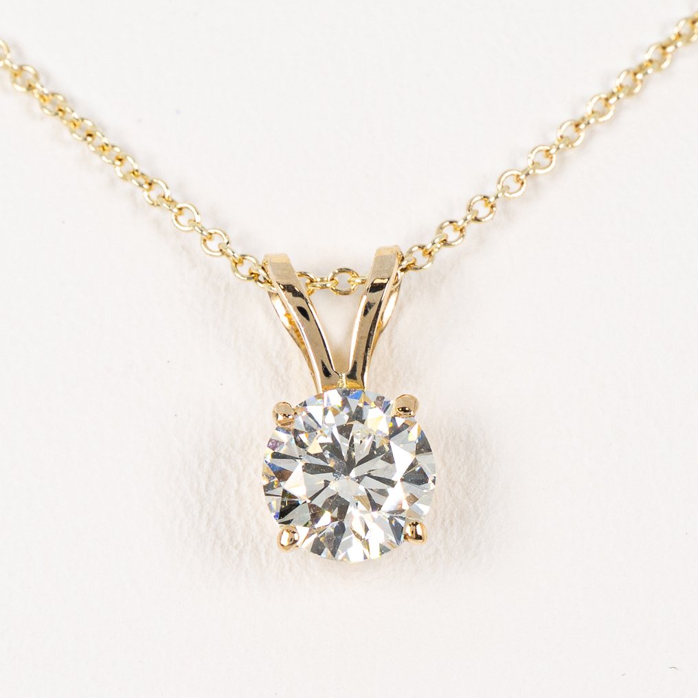 Sem preço de reserva - Colar com pingente - 14 K Ouro amarelo -  0.90ct. tw. Diamante (Colorido natural) - IGI #1.0