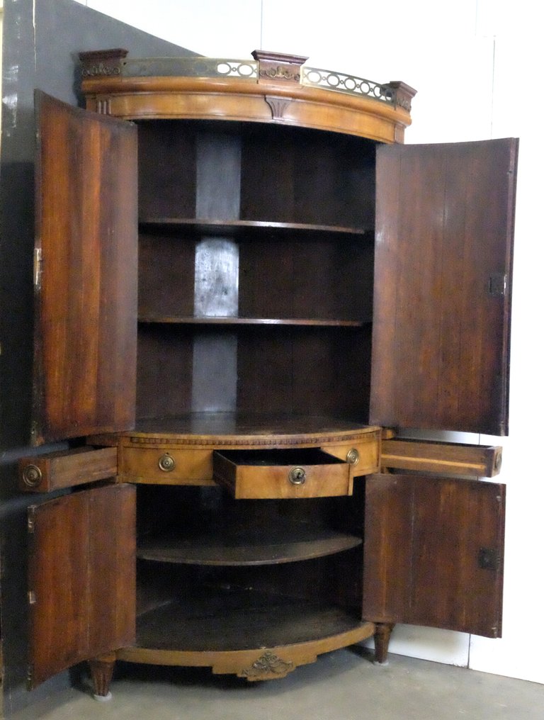 Kulmakaappi - Mahonie en Eikenhout #4.3