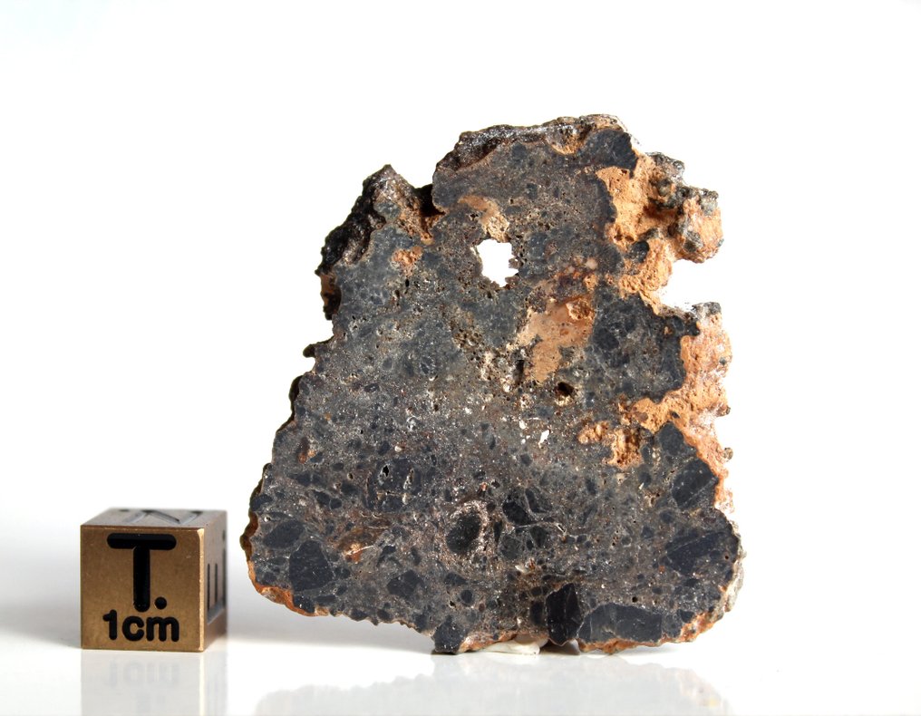 Een mooie maansnede NWA 17700 maanmeteoriet (troctoliet smeltbreccia) - 6.83 g - (1) #2.1
