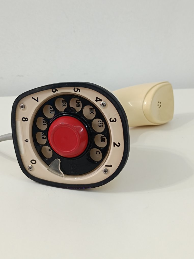 Ericsson, Cobra Ericofon - Gösta Thames, Ralph Lysell, Hugo Blomberg - Telefon analogowy - Plastik #1.0