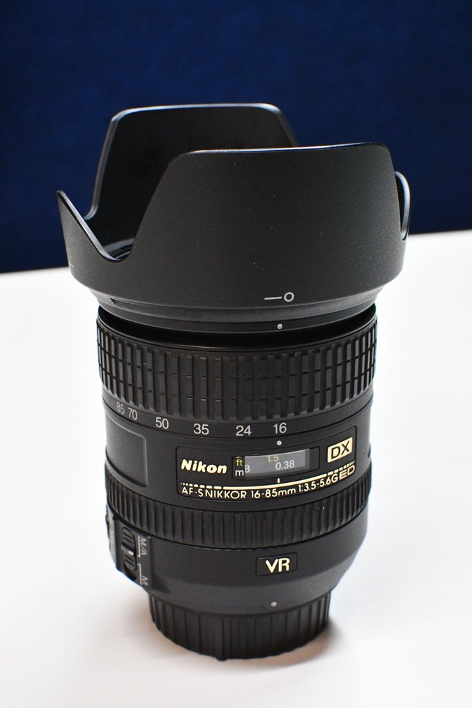 Nikon AF-S NIKKOR 16-85mm 1:3.5-5.6G ED VR Zoomlens #1.0