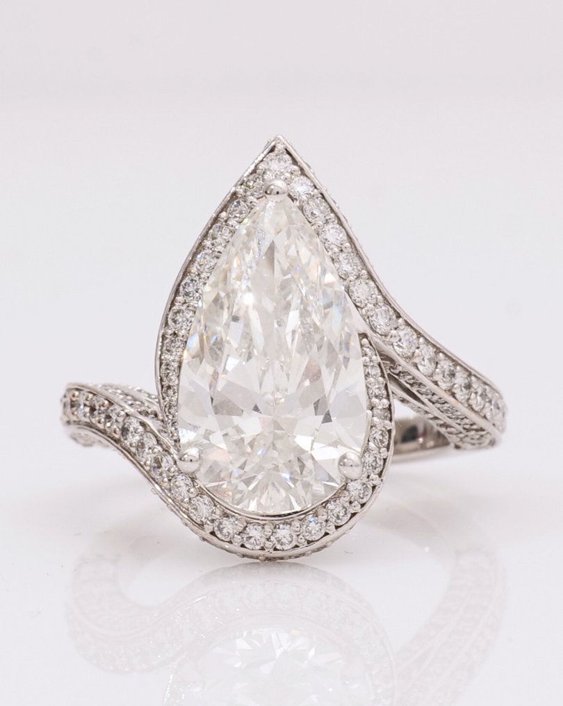 Δαχτυλίδι αρραβώνων - 14 καράτια Λευκός χρυσός -  6.09ct. tw. Διαμάντι (Εργαστηριακής καλλιέργειας) - Διαμάντι - Halo Αχλαδιού Solitaire Δαχτυλίδι #1.0