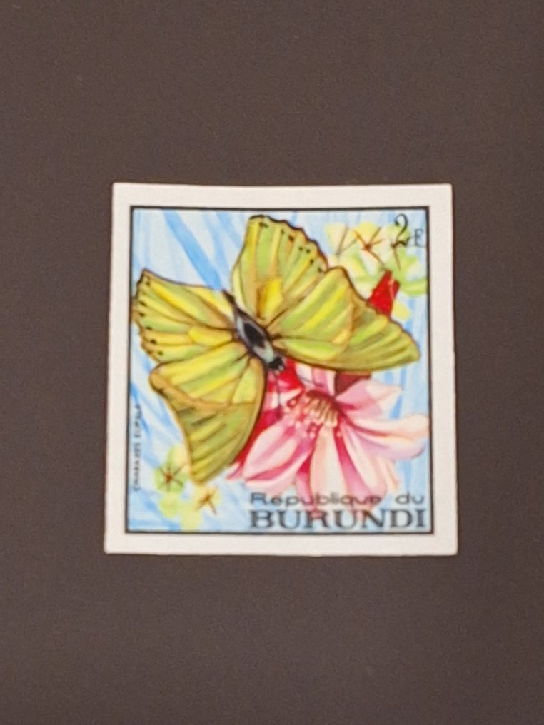 蒲隆地  - 1968年 - 编号274/289，未使用且未受损的完整蝴蝶系列，目录价值600.00欧元。 #4.3