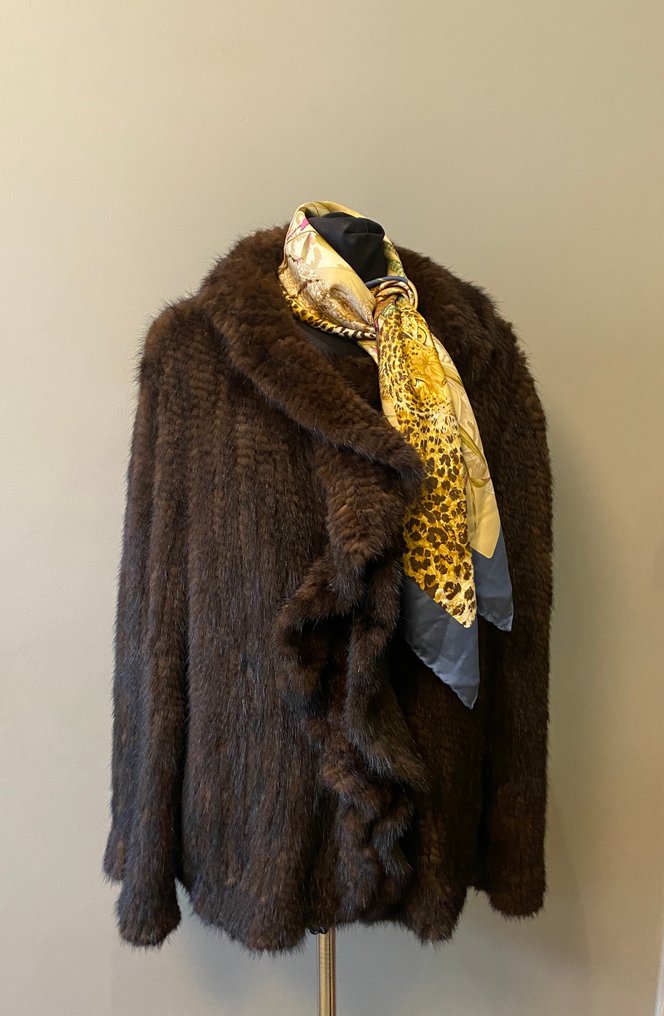 Artisan Furrier - Cappotto di pelliccia #2.1