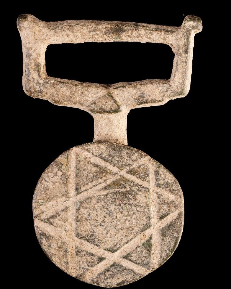 中世纪的犹太 中世纪别针配有大卫之星，犹太铜质别针 - 3.8 cm  (没有保留价) #1.0