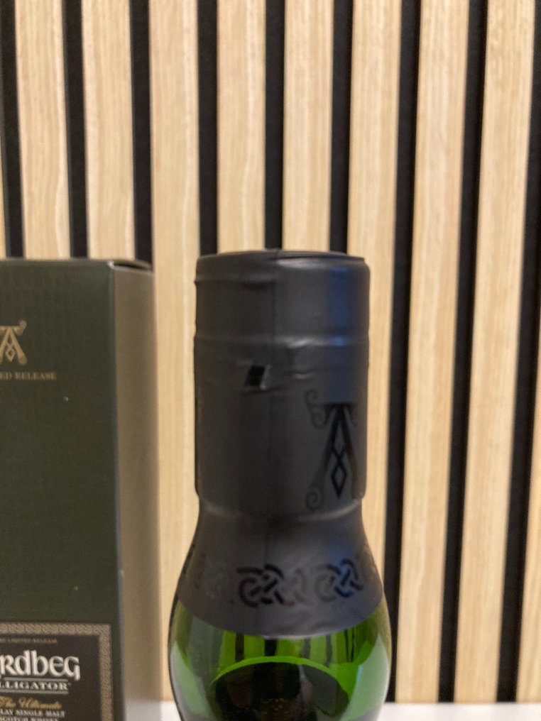 Ardbeg Alligator  - b. 2011  - 70cl #2.1