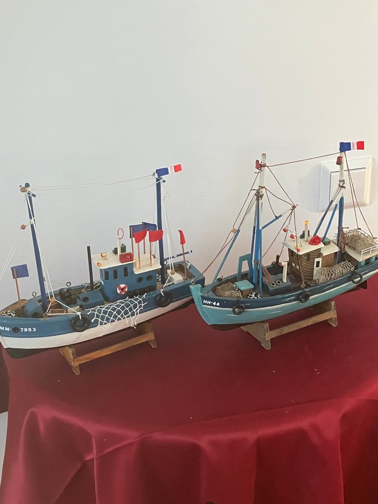 Maritime Object  (2) - Kotters  MM-7953 en de HH-44 uit Brest - Wood #1.0