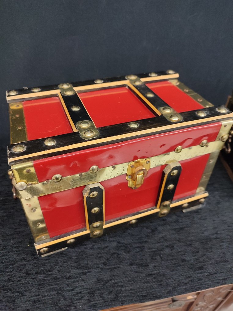 棺材 (2) - 鍍金黃銅, 木 #4.3