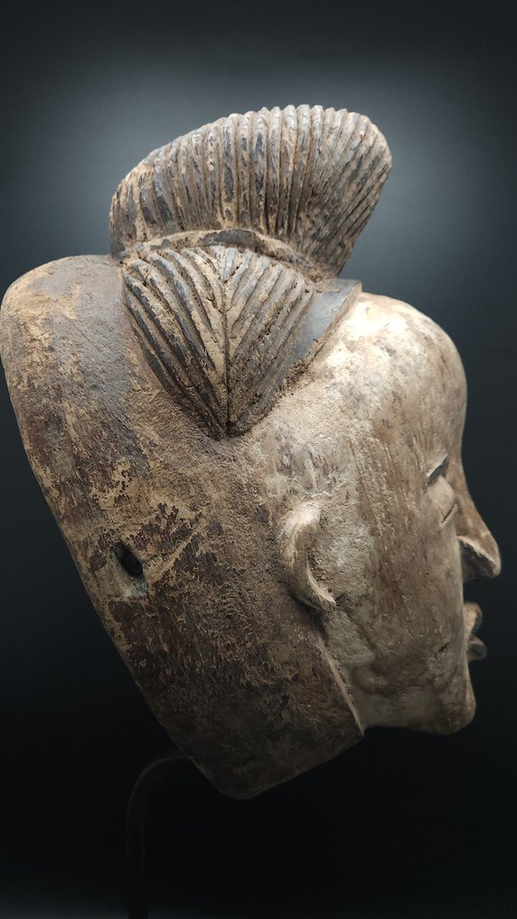 精彩的面膜 - Punu - 加蓬  (没有保留价) #4.3