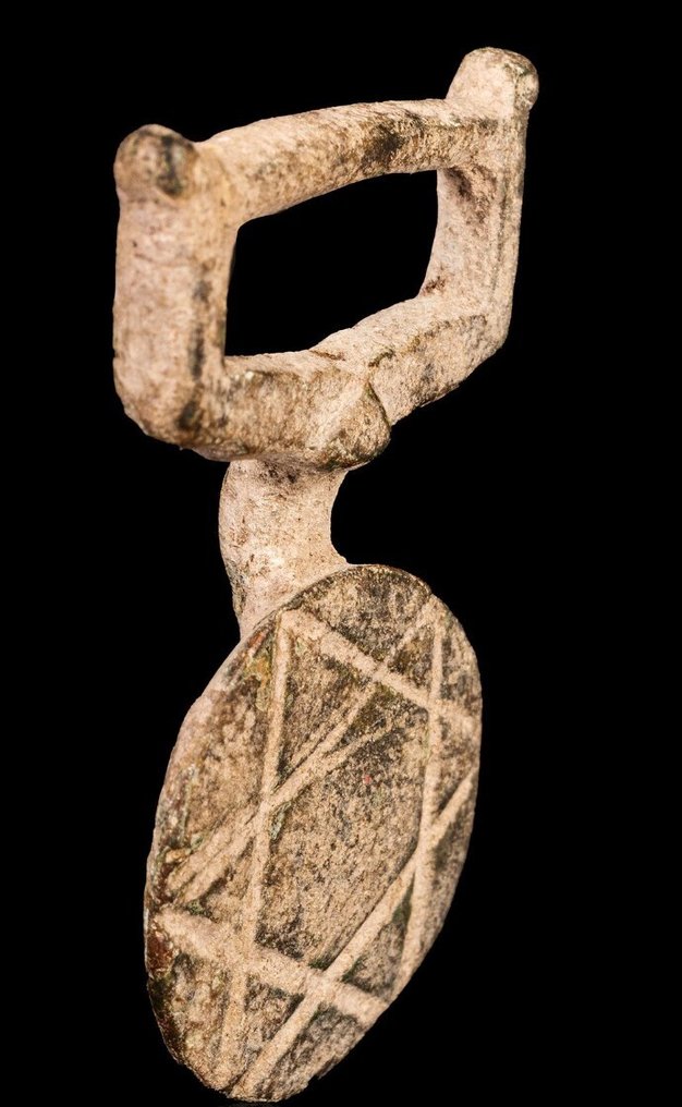 中世纪的犹太 中世纪别针配有大卫之星，犹太铜质别针 - 3.8 cm  (没有保留价) #1.0