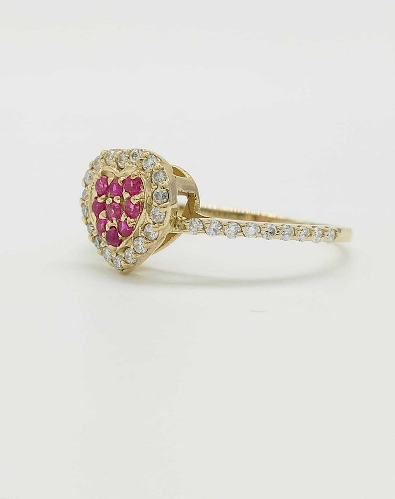 No reserve price - Ring - 14 kt. Yellow gold Ruby - Diamond #2.1