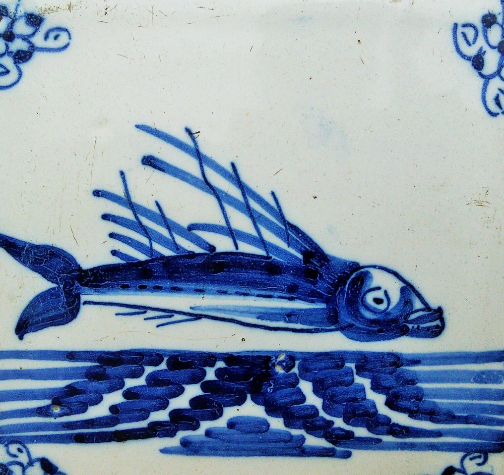  Tile - Vliegende vis - 1600-1650  #1.0