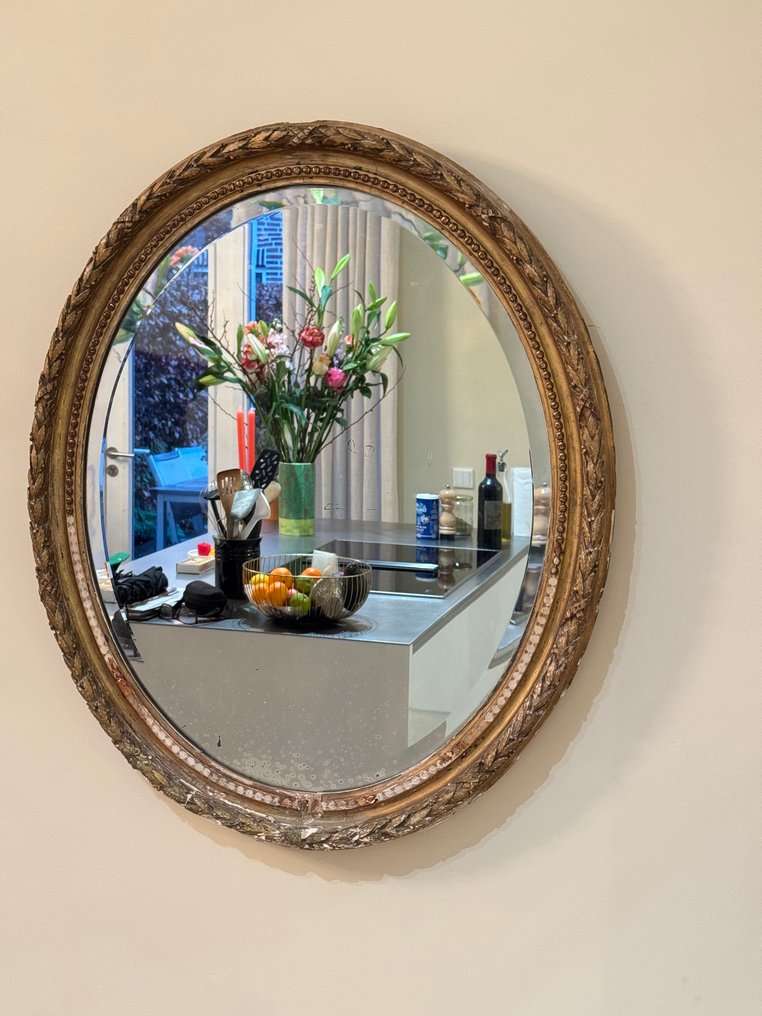 Wall mirror- Decor with laurel leaves and pearl edge. - faceted cut mirror, hardwood - Oval cut mirror #1.0