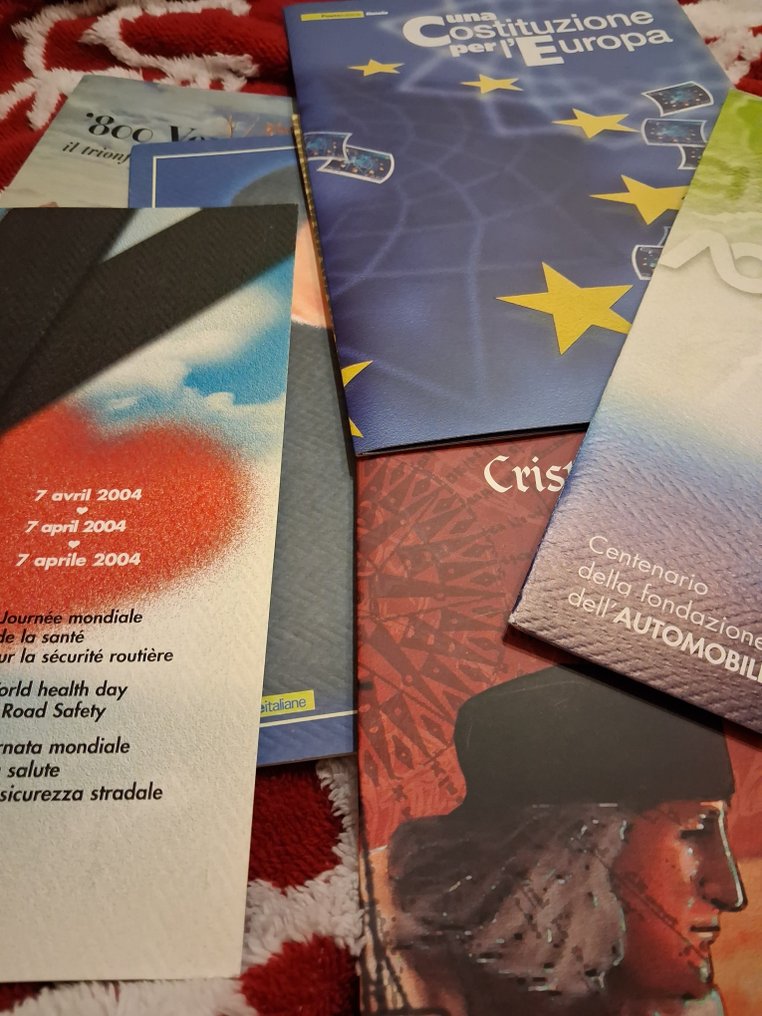 Italy 1998/2009 - 12 Poste Italiane folders 1998-2009 - Folder poste italiane vari #1.0