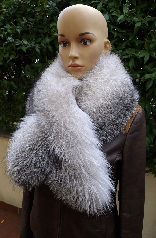 Artisan Furrier - Scarf #2.1