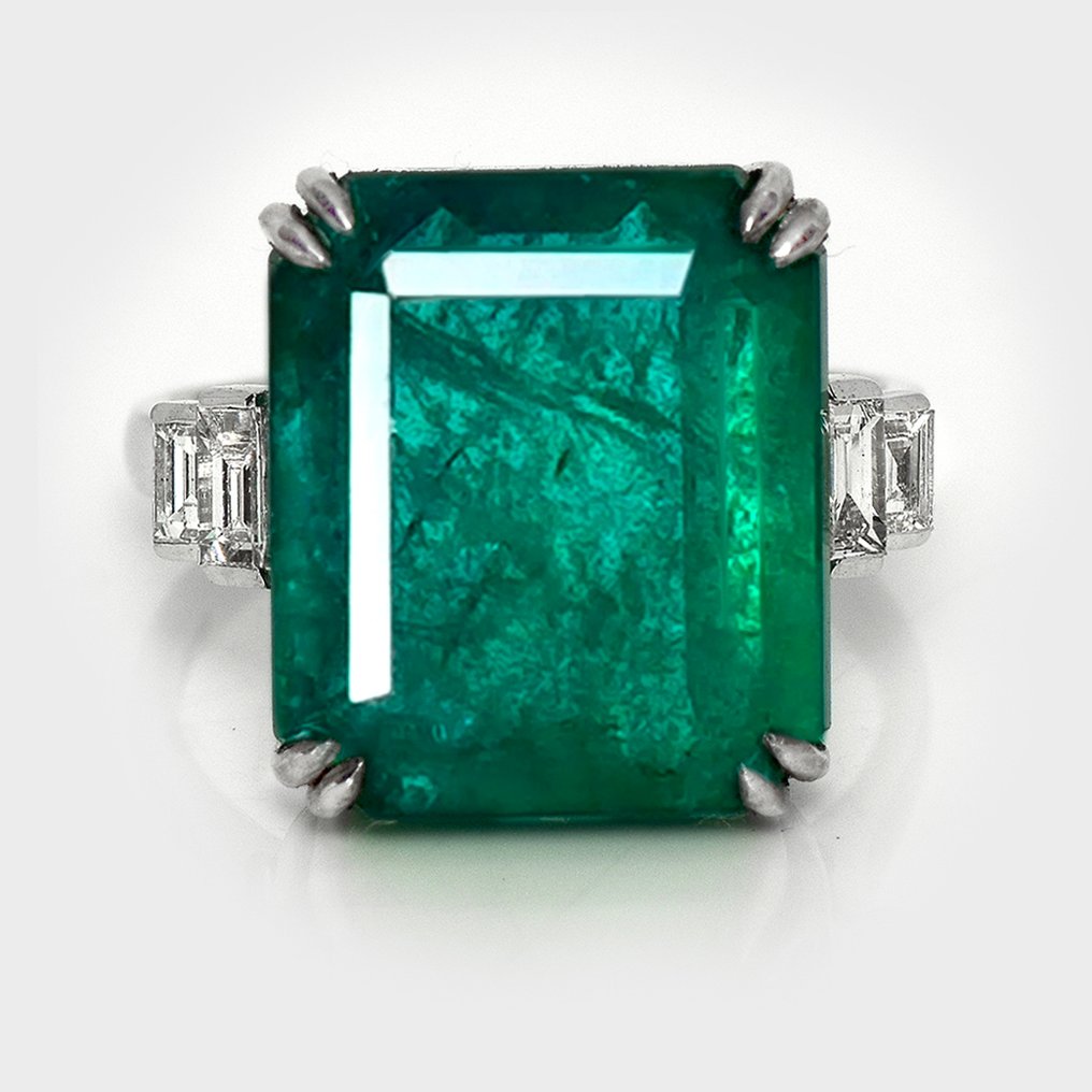 没有保留价 - 戒指 - 14K包金 白金, IGI 15.06 克拉赞比亚浓郁绿色 - 15.39ct. tw. 祖母绿 - 钻石 #1.0