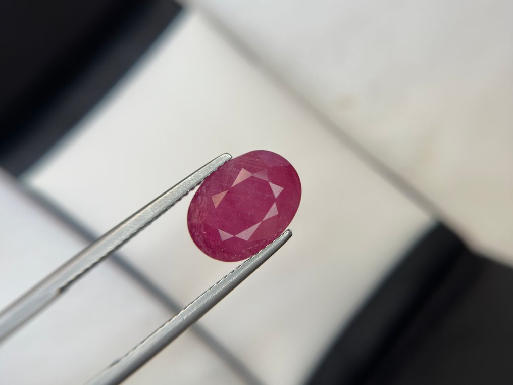 χωρίς τιμή ασφαλείας - 1 pcs  Κόκκινο Ρουμπίνι  - 5.69 ct - Lotus Gemology - Χωρίς θέρμανση, πλούσιο κόκκινο ρουμπί. #3.2