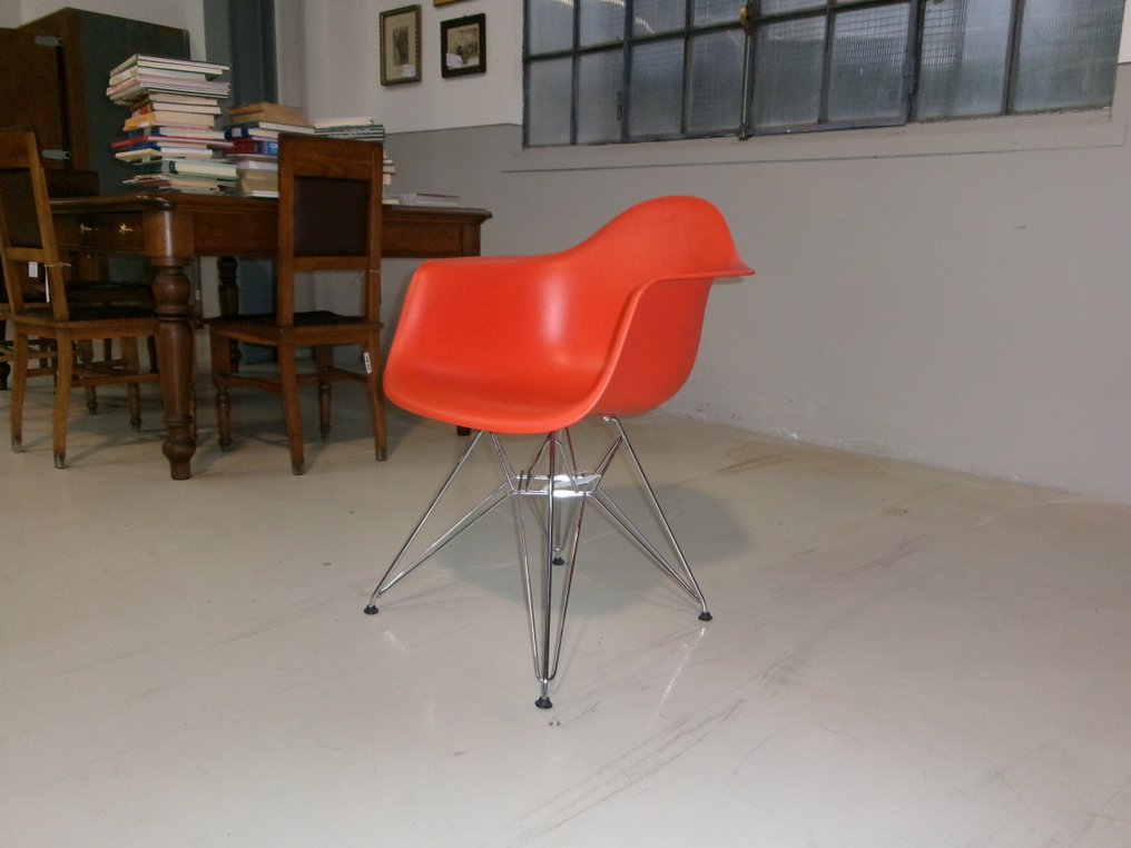 Vitra - Charles & Ray Eames - 椅 - DSR - 塑料, 鋼 - Sedia Vitra Eames 橙色 #1.0