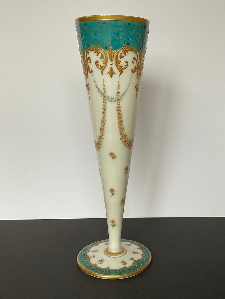 Legras & Cie. - Βάζο -  μοντέλο τρομπέτας - Γυαλί οπαλίνης - Διακόσμηση με emaille και χρυσό - 35 εκ. #1.0