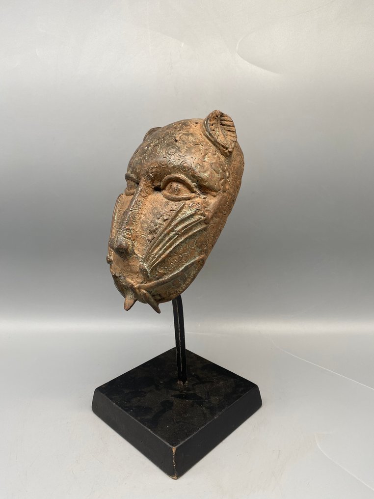 Szuper maszk, leopárd - Nigéria  (Nincs minimálár) #1.0