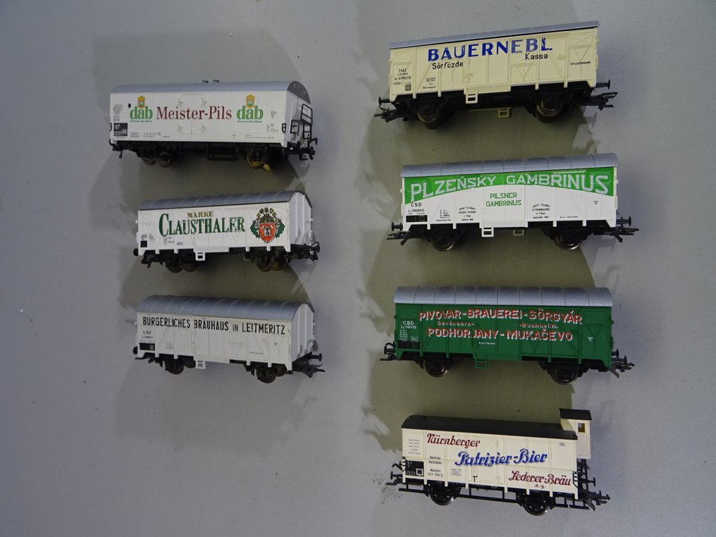 diverse H0 - Modellvonat teherfuvarozás (7) - 7 sörrel kapcsolatos tehervagon reklám - DB #1.0