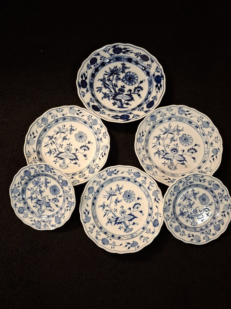 Plate (6) - Porcelain #1.0