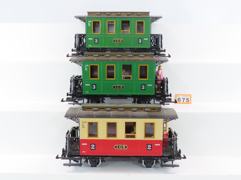 LGB G - 3011/3010 - 模型火车客运车厢 (3) - 3辆二等和三等客车车厢 - Privaat #2.1
