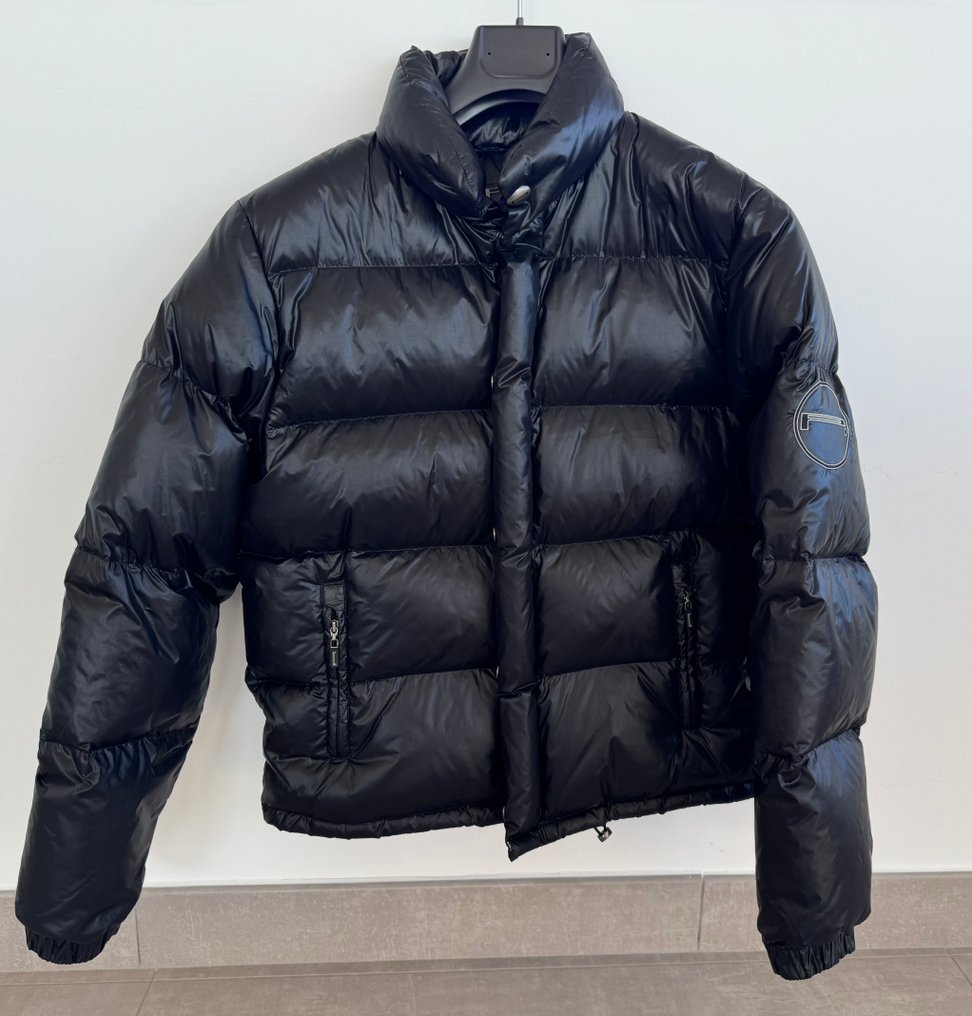 Pirelli - 羽绒服 #1.0