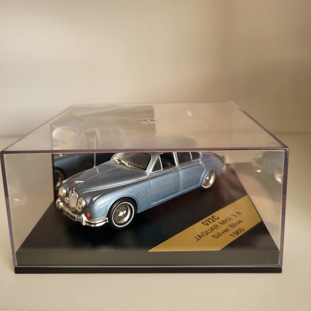 Vitesse, Corgi 1:43 - Modelbil (2) - Jaguar Mk II 3.8 Saloon #1.0