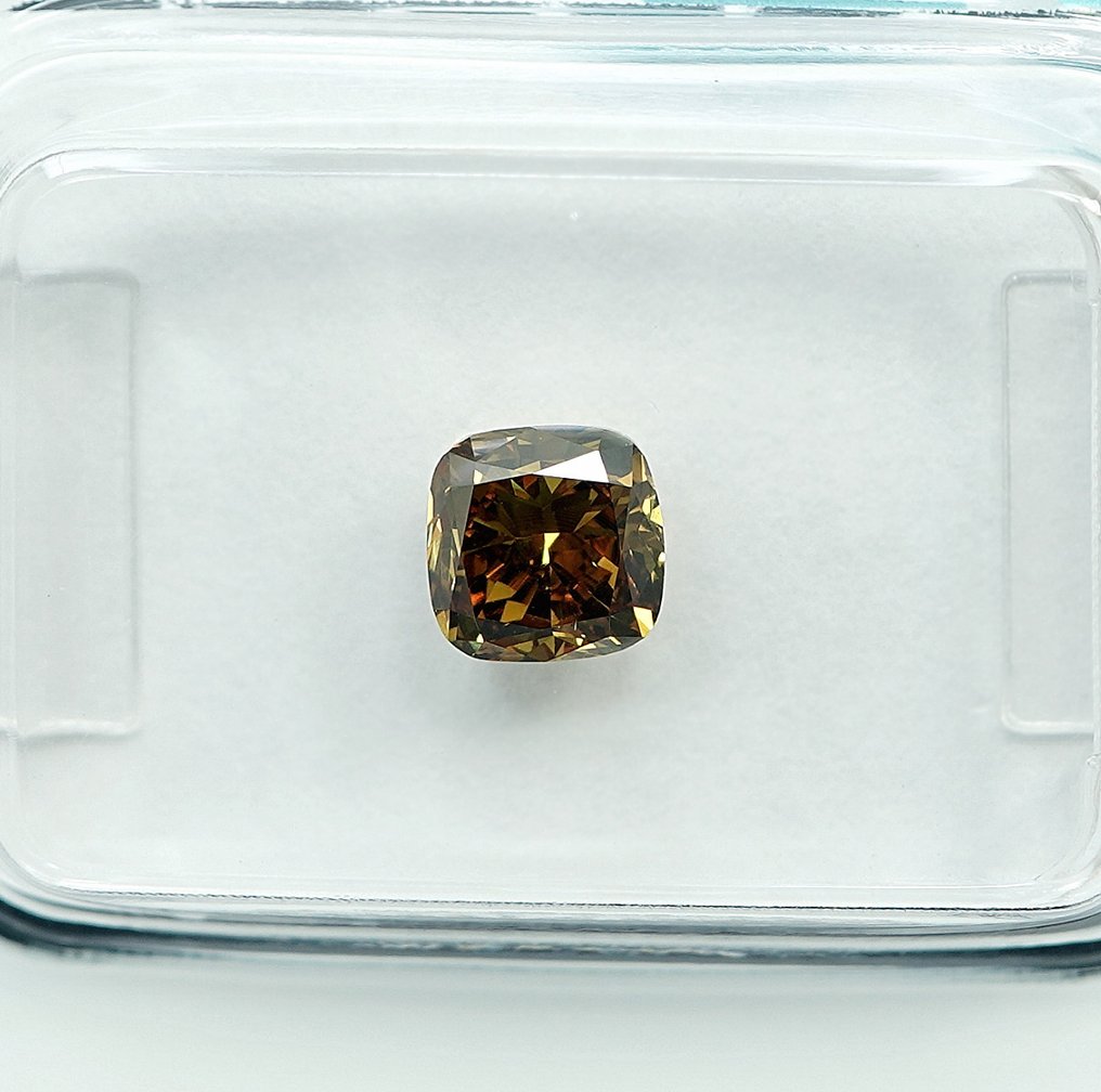 1 pcs 钻石 (天然色彩的) - 0.78 ct - 枕形 - Fancy intense 稍帶棕色的 黄色 - SI1 微内含一级 - 国际宝石研究院(IGI) #3.2