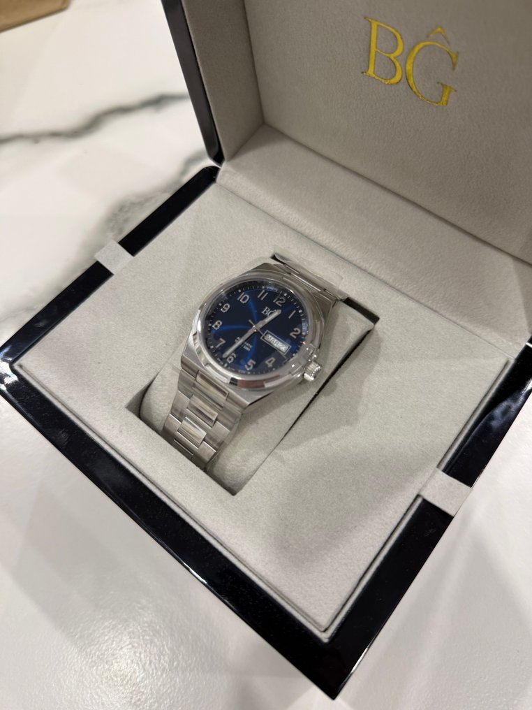 BG - Capri Man - Zonder minimumprijs - Heren - 2020+  #1.0